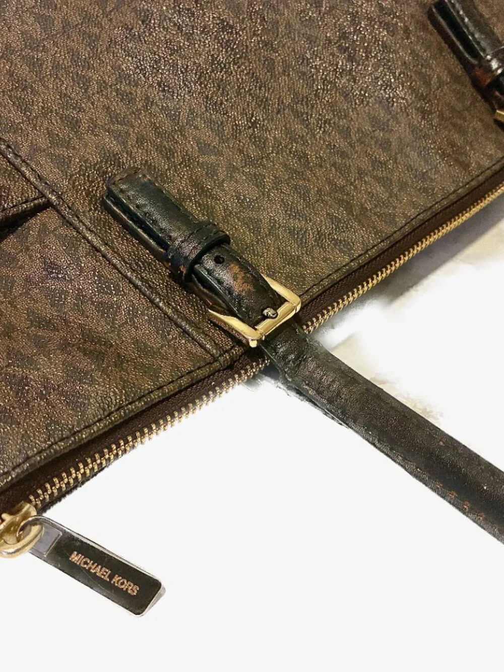 MICHAEL Michael Kors Voyager / Jet Set Signature Logo  Tote Bag - Brown/Gold